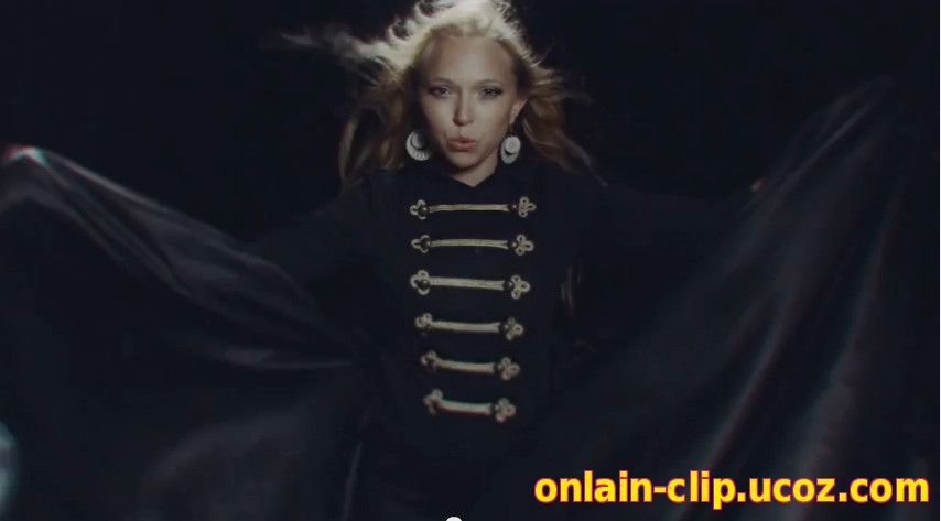 TOM i HILLS FEAT THILIA - HERE AND NOW