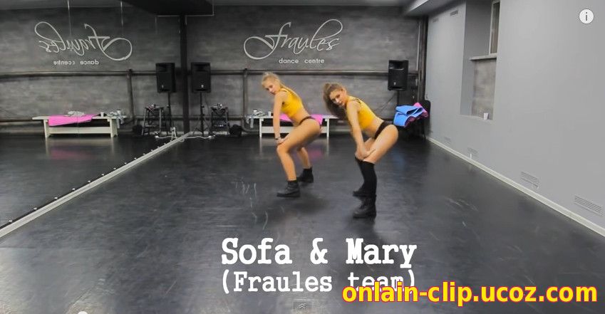 Sofa i Mary ( fraules team)