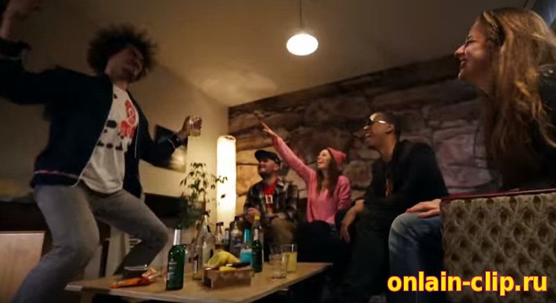Carlprit Feat. CvB - Party Around The World