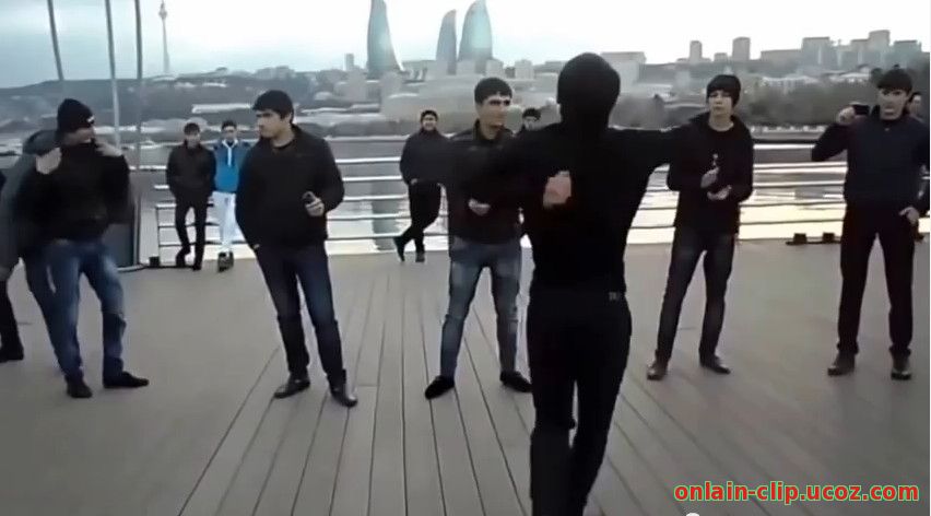 Лезгинка 2014. ЛЕЗГИНЫ В БАКУ танцуют Лезгинку HD